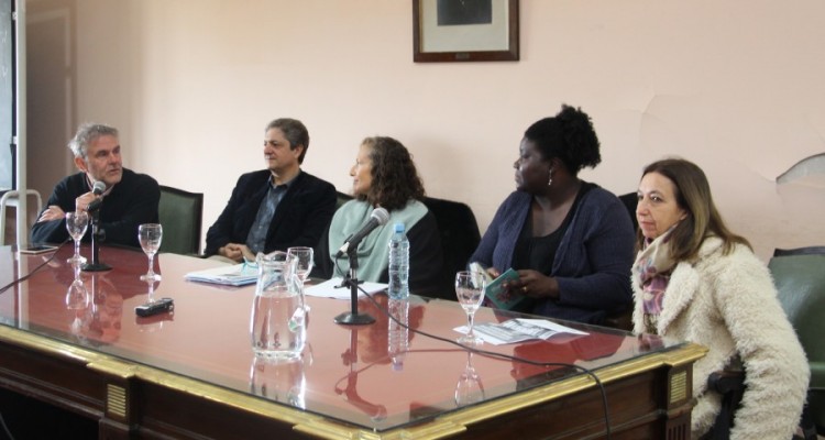 Enrique Del Percio, Marcelo Alegre, Florencia Luna, Annie Occoro y Andrea L. Gastron