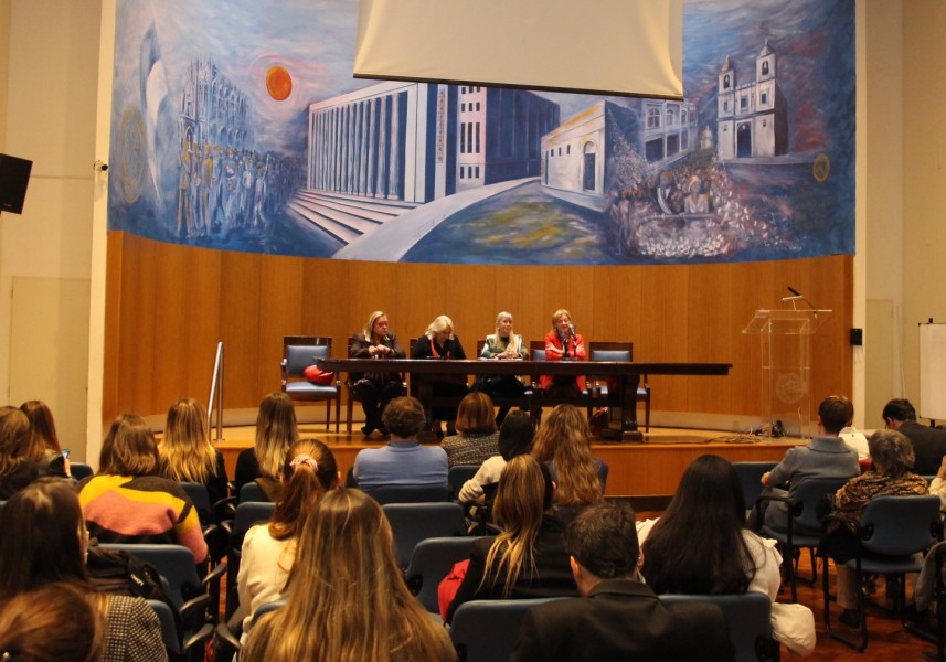 Presentacin de nuevos espacios del Centro de Derecho Ambiental