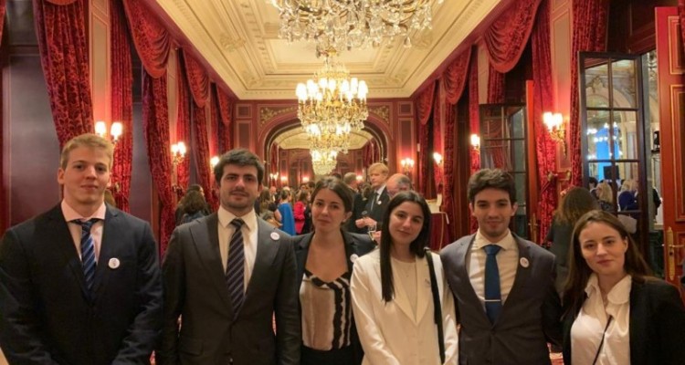 El equipo de la Facultad avanz a las rondas eliminatorias de la edicin 29 de la Competencia Willem C. Vis de Arbitraje Comercial Internacional 