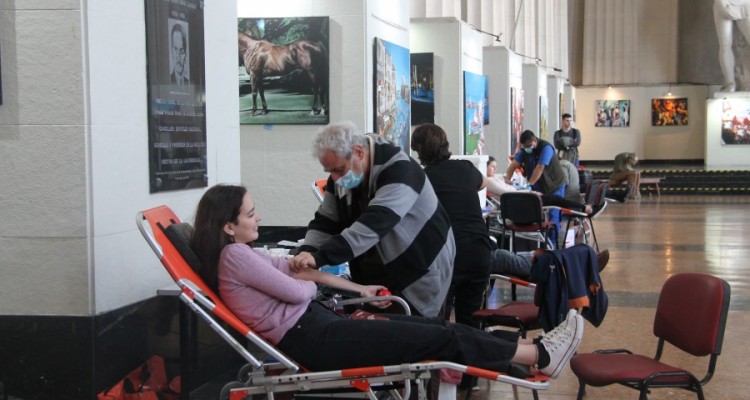 La Facultad particip de la campaa de donacin voluntaria de sangre