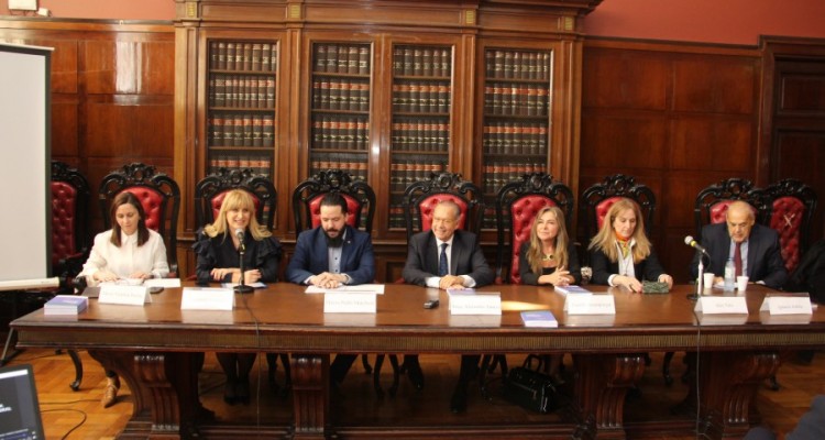 Victoria Patino, Alejandra Lzzaro, Matias Padin Marchioli, Jorge Alejandro Amaya, Zunilda Niremperger, Ins Tula y Ignacio Zuleta