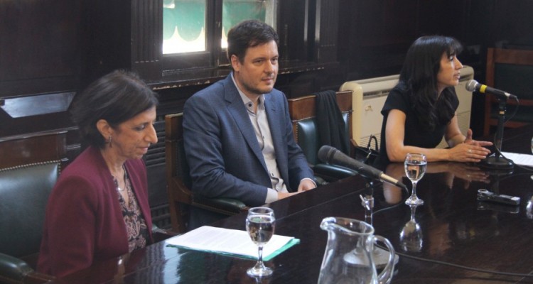 Teresa Moreira, Sebastin Barocelli y Natalia Torres Santom