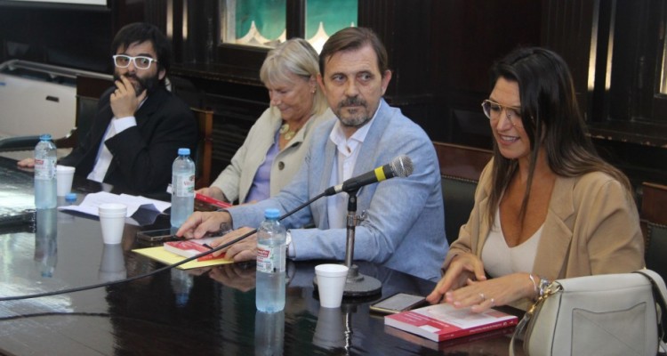 Ramiro Javier Rua, Eleonora Devoto, Claudio Puccinelli y Mariana Maldonado