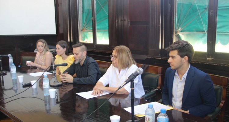 Carolina Szmoisz, Natalia Figueroa, Sebastin Rodrigo Ghersi, Mnica Herrn y Pedro Malm Green