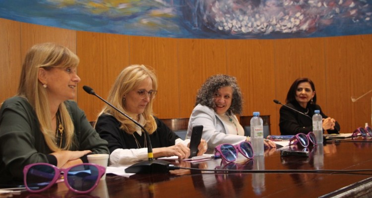 Alejandra Lzzaro, Mara Ins Tula, Patricia Gmez y Mnica Soto Fregoso
