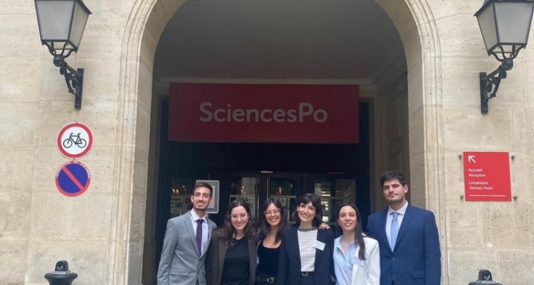 Ramiro Soules, Luana Florencia Taragan, Mara Azul Gimenez Losano, Anabella Macari, Josefina Pagani y  Ramiro Cedarri