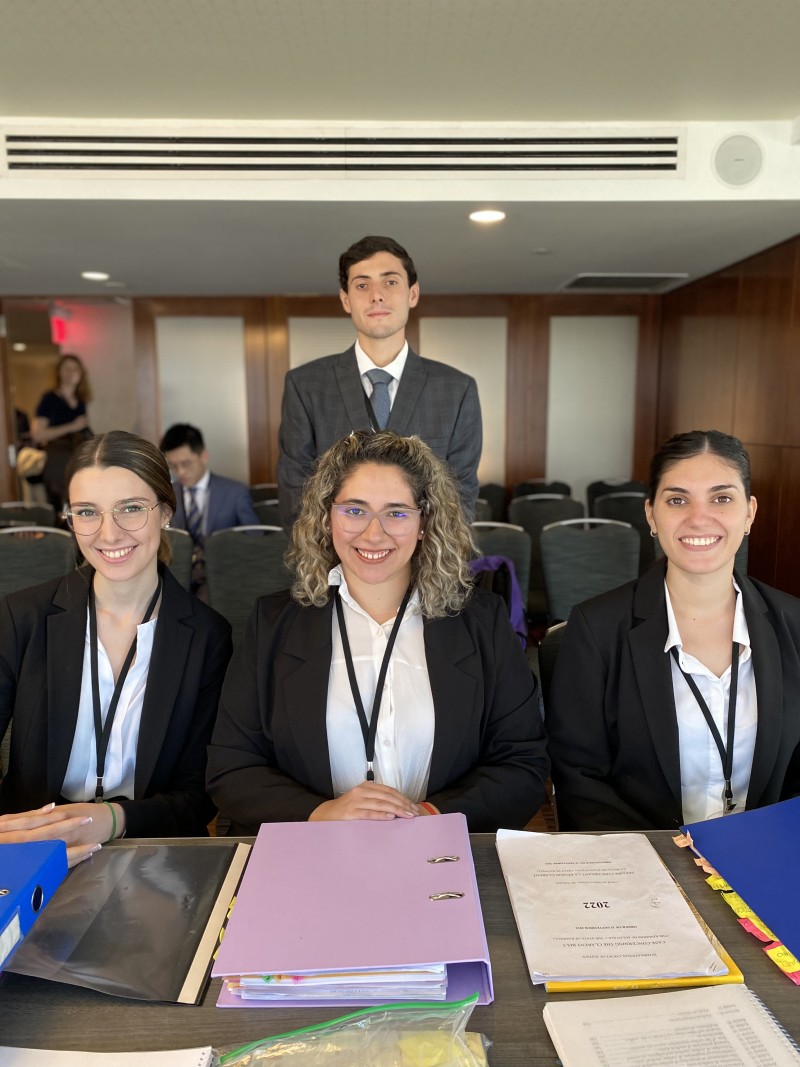 Ramiro Gmez Garibaldi (arriba), Sofa Beln Galati, Denise Oriana De Luca y Celina M. Olmedo