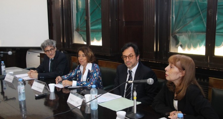 Francesco Bilancia, Mara Alessandra Sandulli, Ruggiero Di Pace y  Susana E. Vega