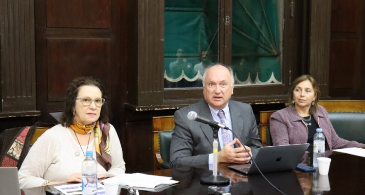 Mara Blanca Noodt Taquela, Guillermo Argerich y Adriana V. Villa