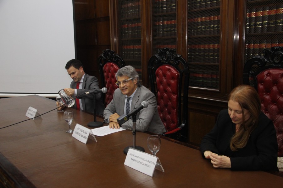 Martn Hevia, Leandro Vergara y Nadia Dziewczapolski