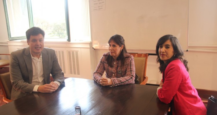 Sebastin Barocelli, Ana Cndida Muniz y Natalia Torres Santom