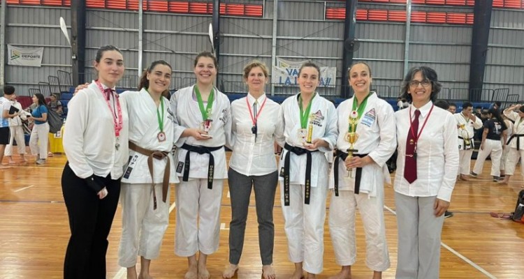 Daniela Cocciolone, Mauro Lopardo, Martina Roco Cangiani, Brian Gabriel Lew, Camila Nahir Paredes, Elias Matas Barraza, Agustn Pantano, Santiago Toms Favelukes y Agustina Bastian