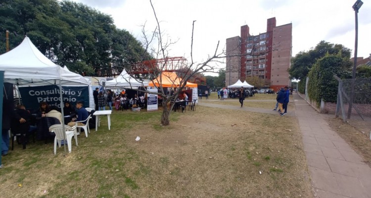 El Consultorio y Patrocinio Jurdico de la Facultad brind asistencia legal gratuita en el Barrio Samor de la Comuna 