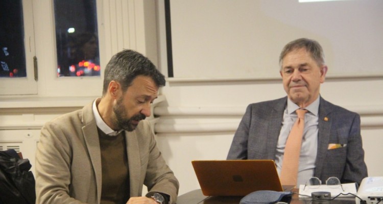 Emiliano J. Buis y Xavier Phillippe