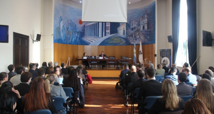 Decimocuarto encuentro de jvenes profesores/as de Derecho Constitucional: Debates pendientes a 30 aos de la reforma constitucional de 1994