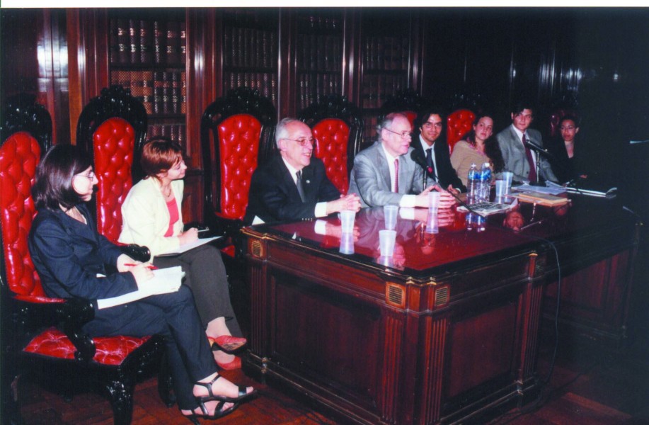 Luciana Ricart, Cintia Libischoff, Atilio Alterini, Guillermo Jaim Echeverry, Nicols Perrone, Mara Pique, Enrique Alonso Regueira y Mara Vronica Costantini