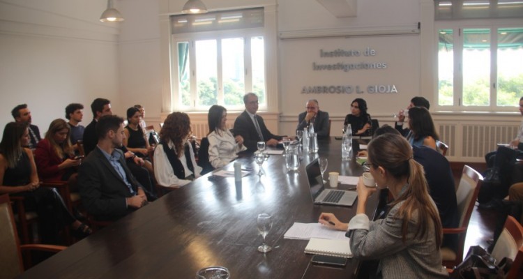 Jornada sobre Razonamiento Probatorio: visita de los profesores Jordi Ferrer Beltrn y Carmen Vzquez