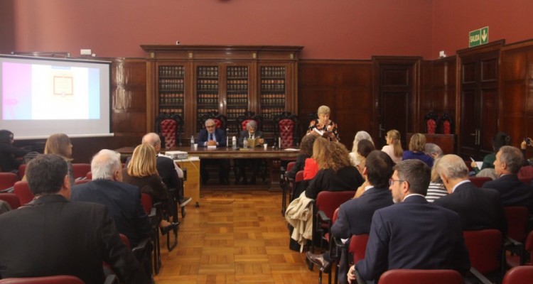 Presentacin del libro <i>Volumen por el dcimo aniversario del Cdigo Civil y Comercial argentino</i>