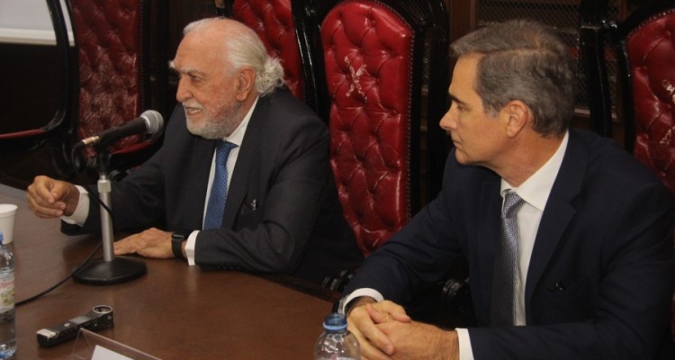 Ricardo Gil Lavedra y Pablo Luis Manili