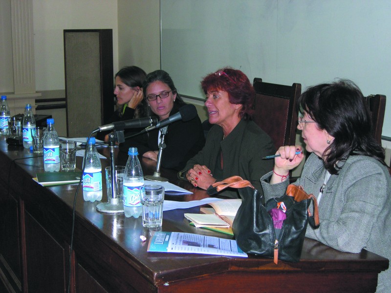 Luisa Cabal, Paola Bergallo, Mnica Pinto y Mara Mercedes Gmez