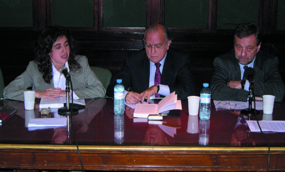 Mary Beloff, Ricardo Gil Lavedra y Emilio Garca Mndez 