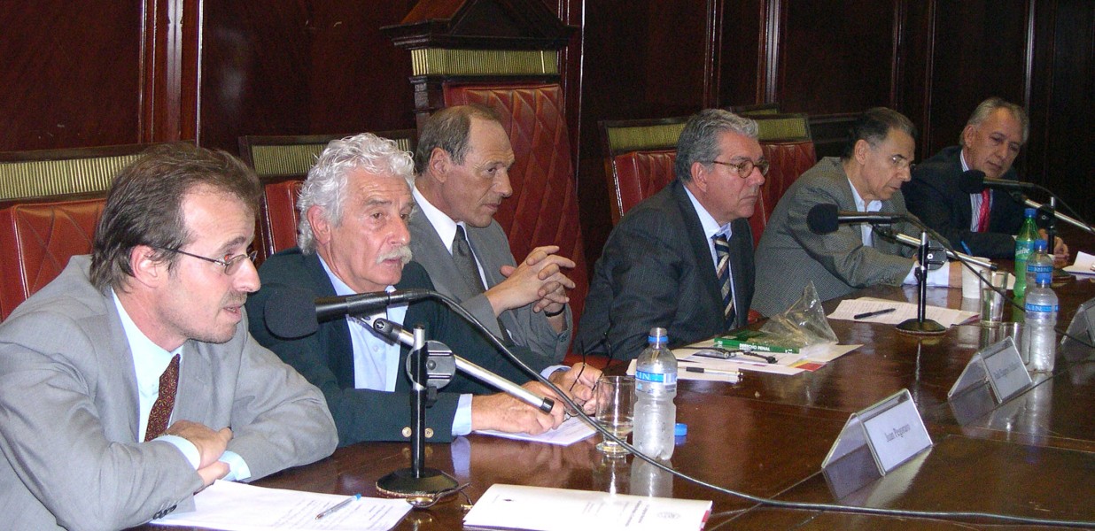 Gabriel Ganon, Juan Pegoraro, Eugenio Zaffaroni, Dario Melossi, Roberto Bergalli y Fernando Tenorio Tagle