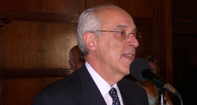 Atilio Anbal Alterini