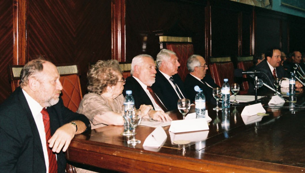 Julio Toker, Rosa Roisinblit, Eduardo L. Duhalde, Jorge Kirszenbaum, Atilio Alterini, Len Arslanian y Guillermo Ledesma