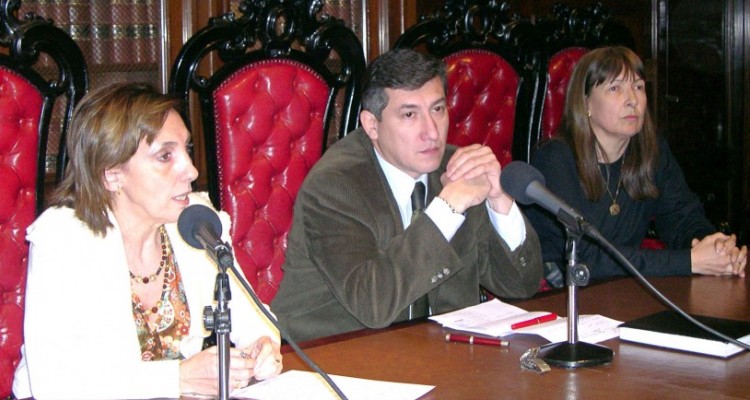 Graciela Varela, Julio Csar Castro y Magdalena Beatrz Giavarino
