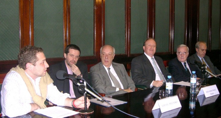 Fernando Pea, Adrin Jmelnisky, Atilio Alterini, Daniel Sabsay, Tulio Ortiz y Eduardo Barbarosch