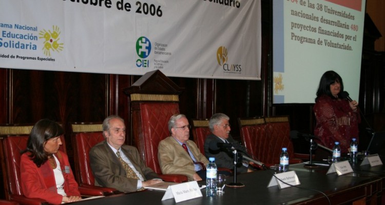 Mara Marta Mallea, Eduardo Barbarosch, Tulio Ortiz, Juan Carlos Tedesco y Mara Nieves Tapia