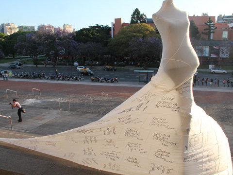 Intervencin urbana en las Escalinatas de la Facultad