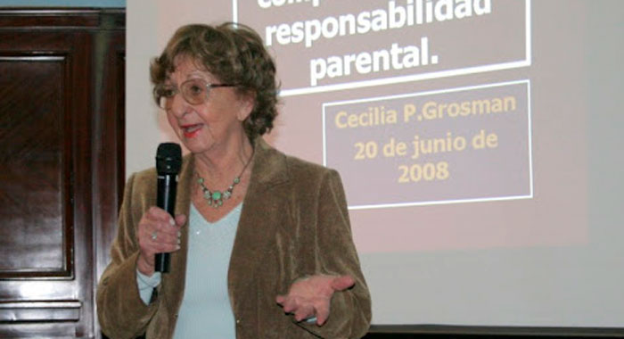 Fallecimiento de la profesora emérita Cecilia Grosman