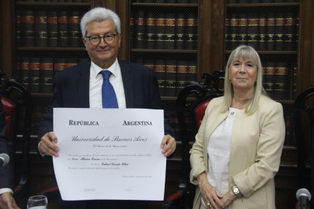 Acto de Investidura como Doctor Honoris Causa de la UBA del profesor Gabriel Casado Ollero