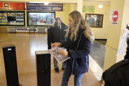 Con algunos cursos presenciales, la Facultad inició el segundo ciclo lectivo 2021