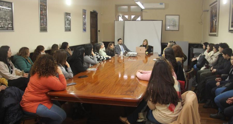Convocatoria abierta a estudiantes y graduados para integrar el Observatorio de Salud - Facultad de Derecho