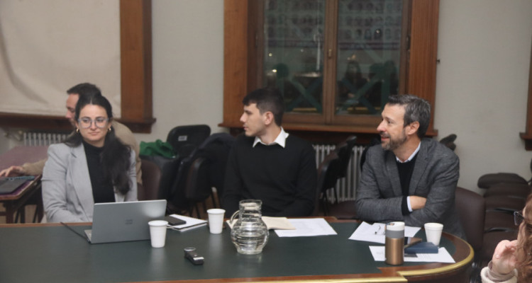 Julieta T. Sielecki, Efrén Ismael Sifontes Torres y Emiliano J. Buis